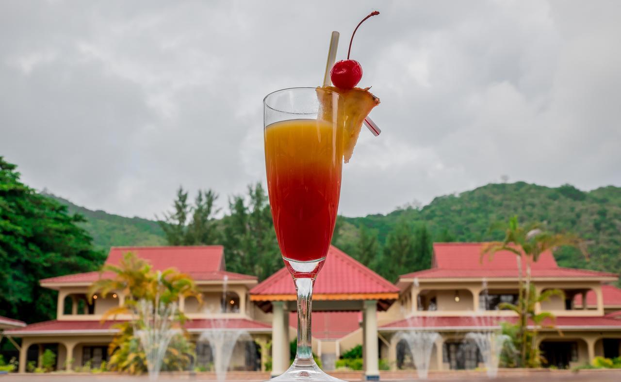 Oasis Hotel Restaurant & Spa Grand Anse  Exterior foto