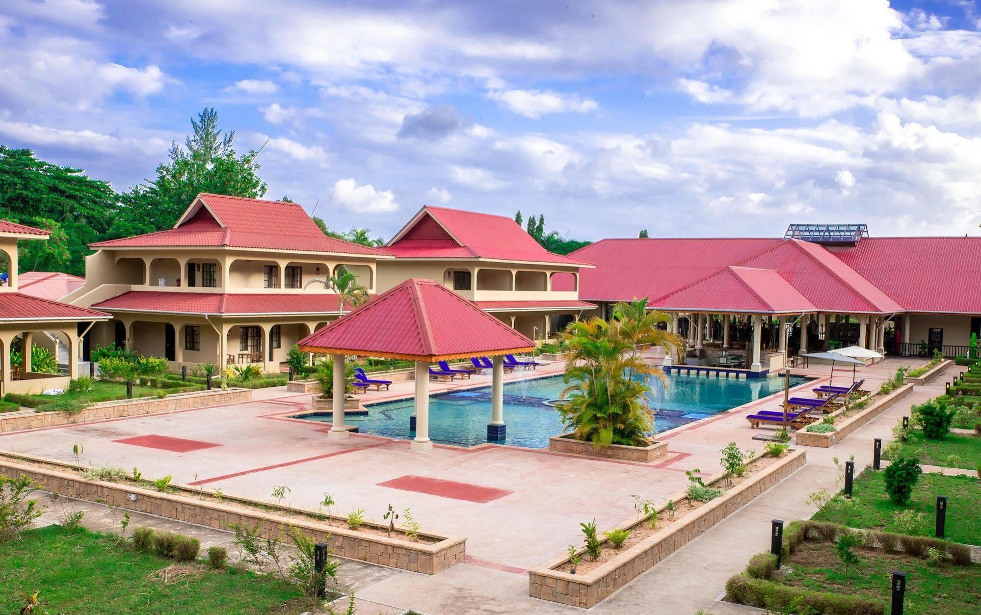 Oasis Hotel Restaurant & Spa Grand Anse  Exterior foto